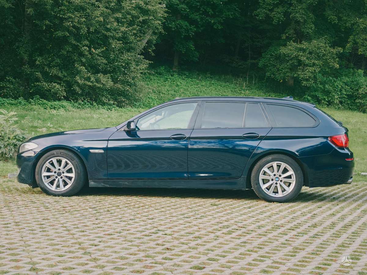BMW 530, 3.0 l., Универсал
