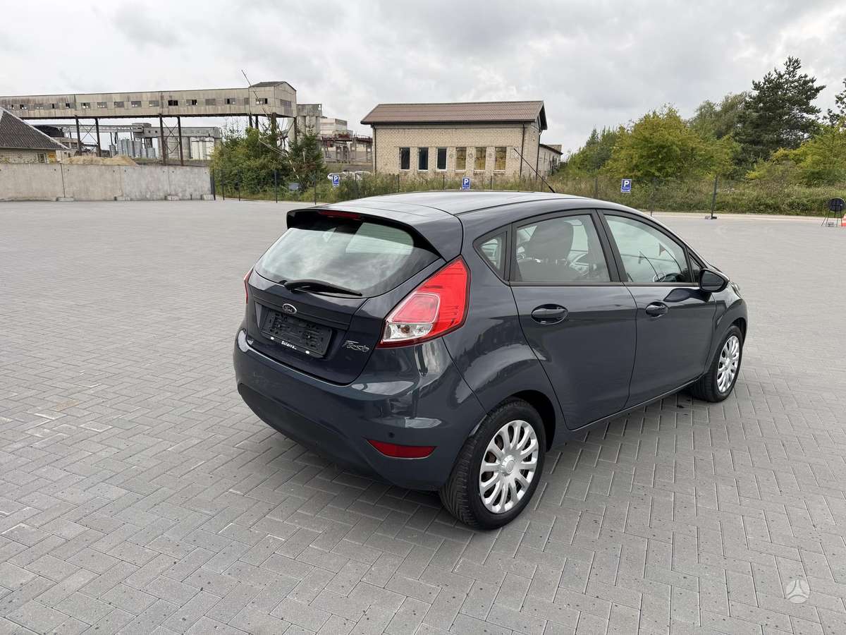 Ford Fiesta - 6