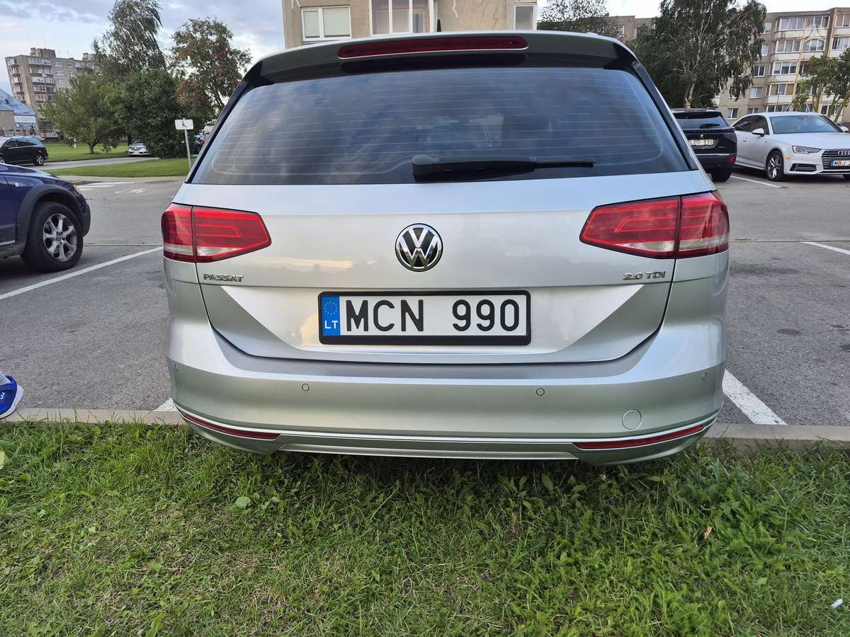 Volkswagen Passat, 2.0 l., Универсал