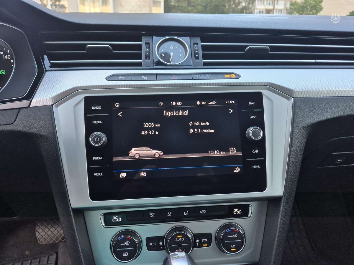 Volkswagen Passat, 2.0 l., Универсал