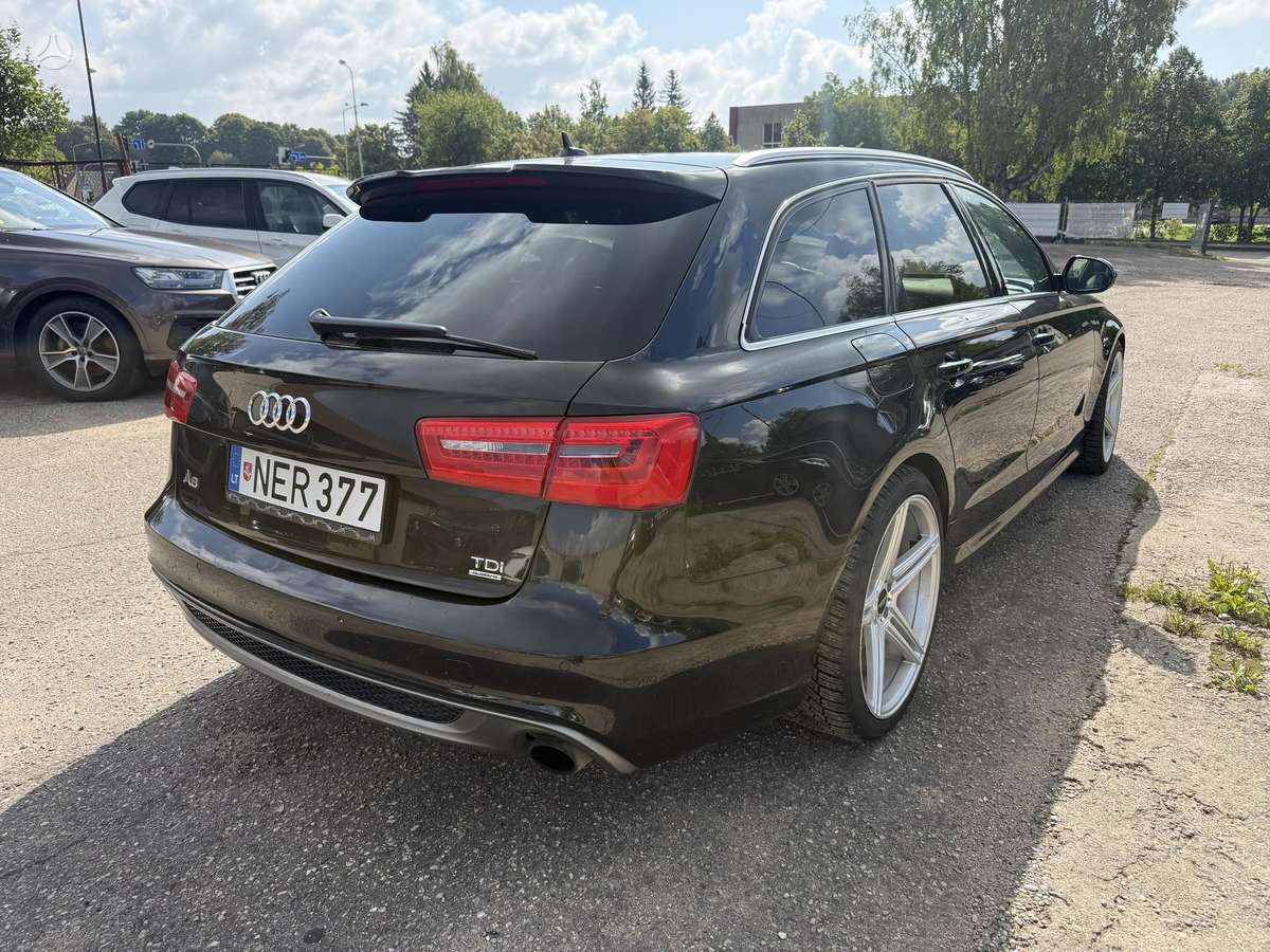 Audi A6, 3.0 l., wagon