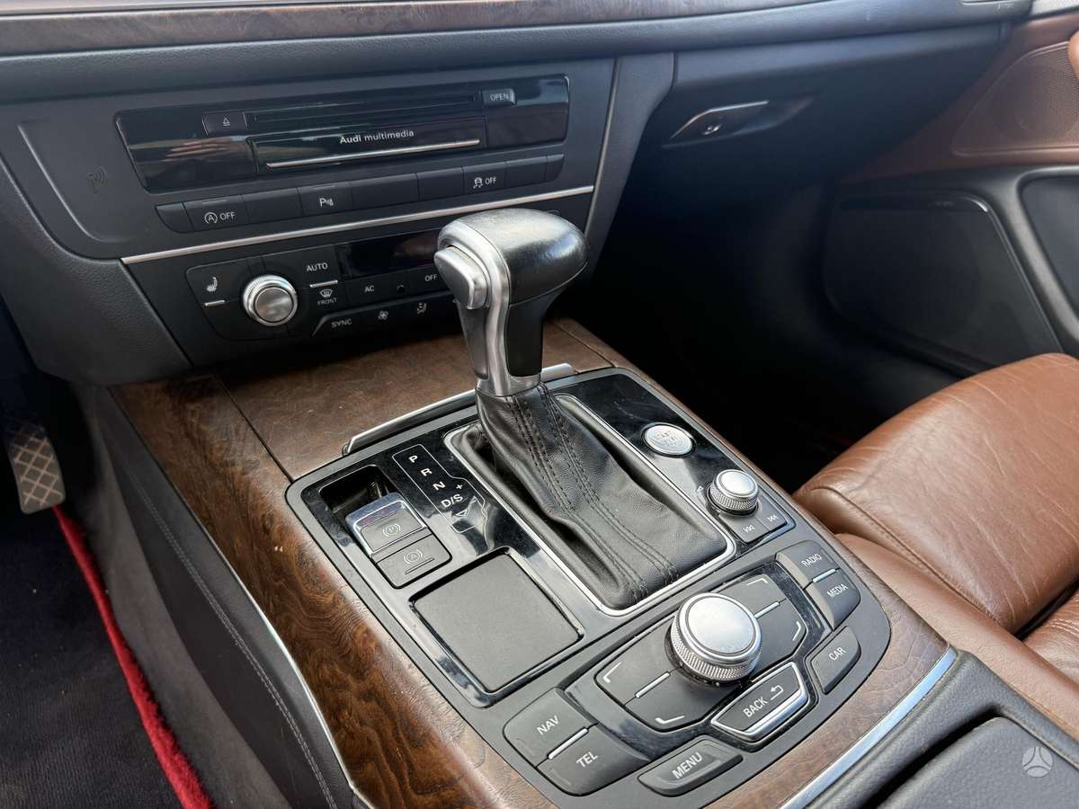 Audi A6, 3.0 l., wagon