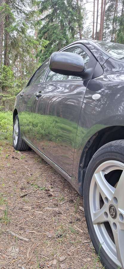 Toyota Corolla - 3