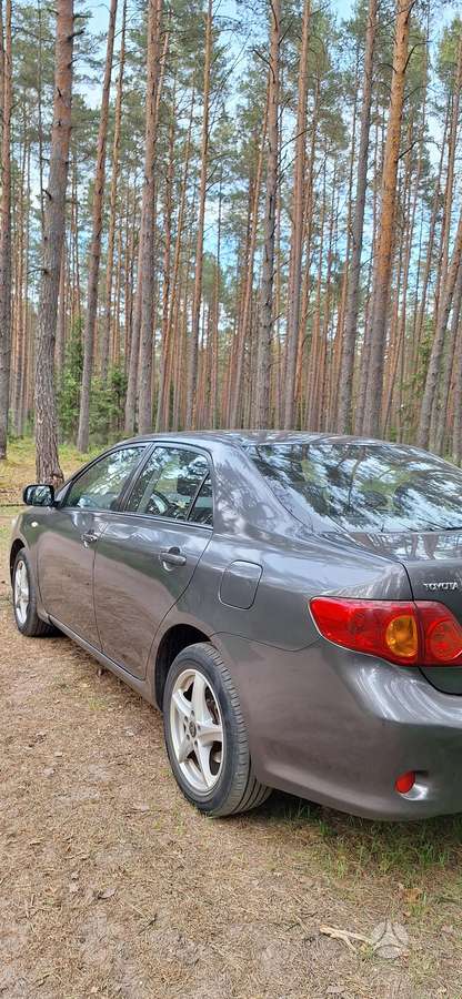 Toyota Corolla - 7