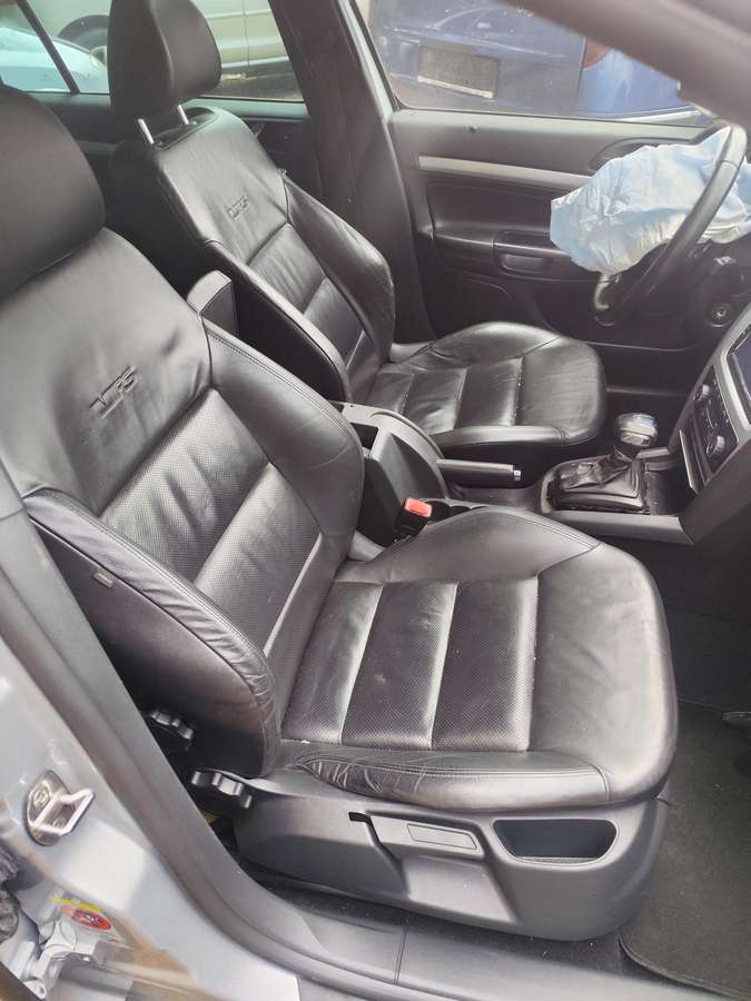 Skoda Octavia dalimis. Vrs apdaila