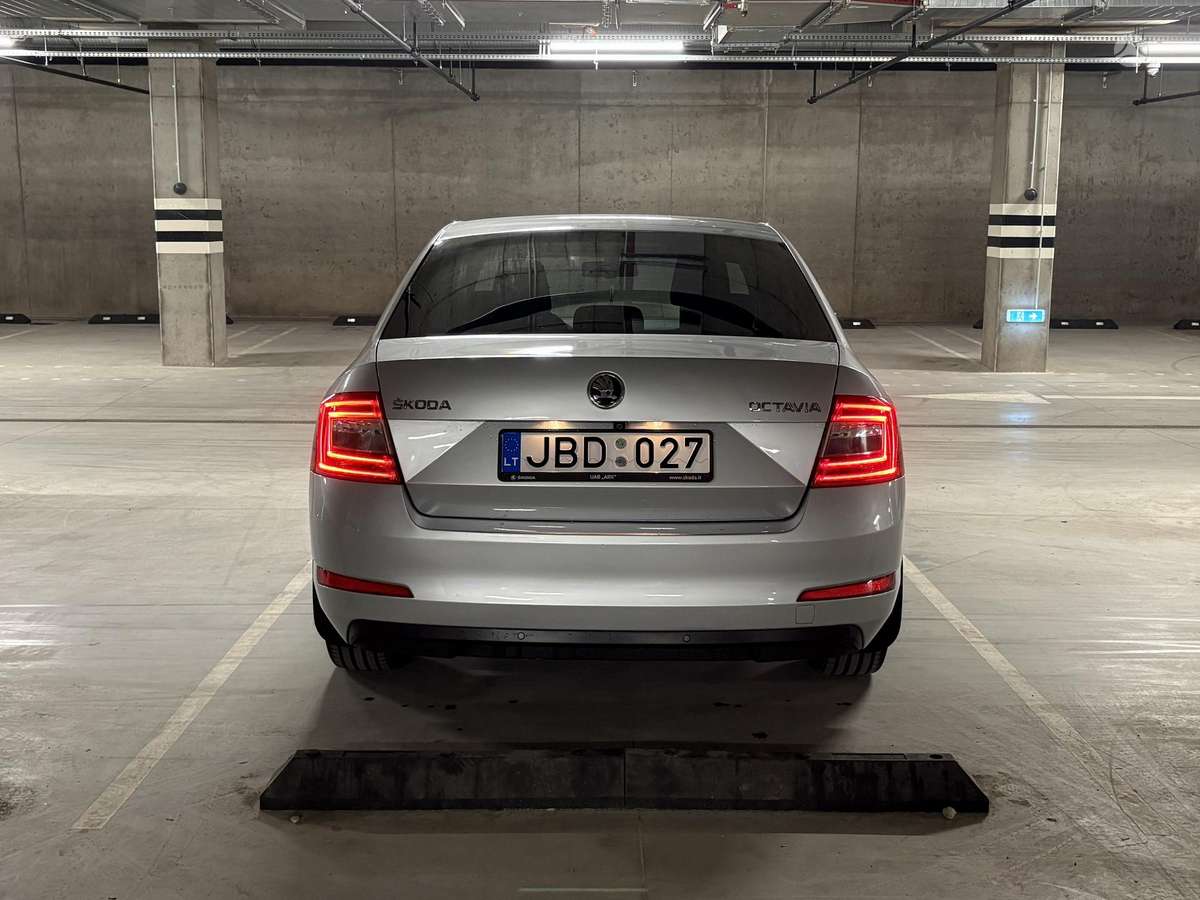 Škoda Octavia - 10