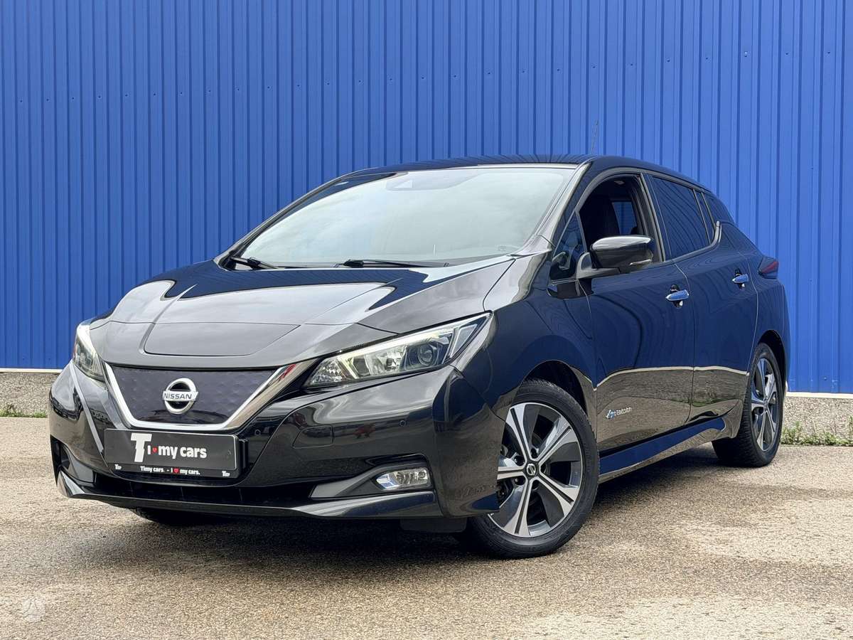 Nissan Leaf, 40 кВт·ч, Хэтчбек