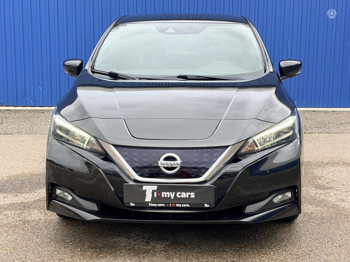 Nissan Leaf, 40 кВт·ч, Хэтчбек