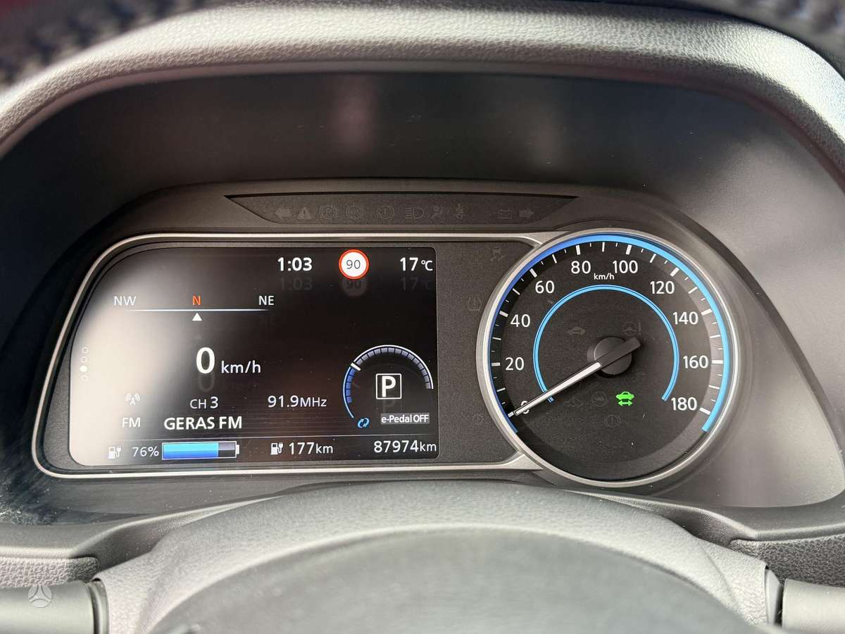 Nissan Leaf, 40 kWh, hatchback