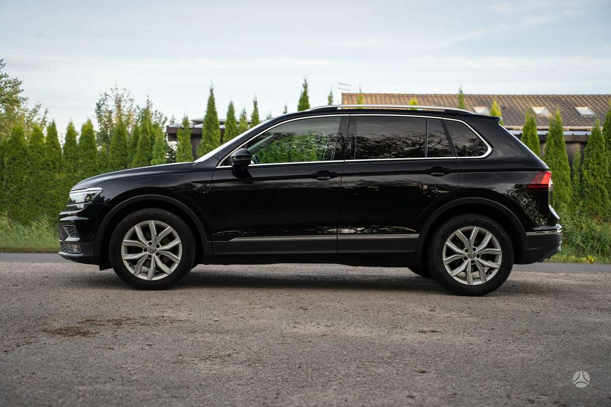 Volkswagen Tiguan - 4