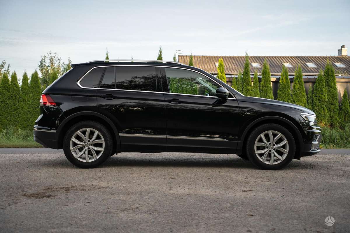 Volkswagen Tiguan - 8