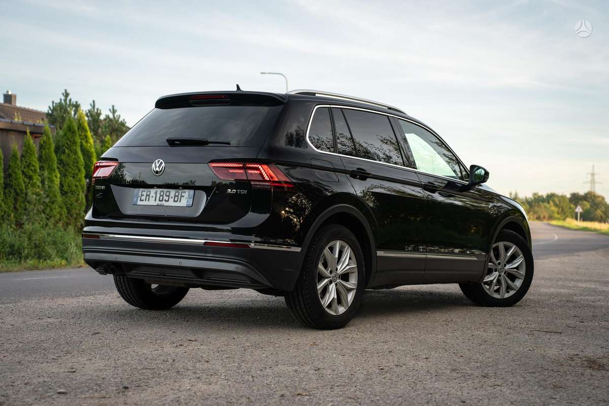 Volkswagen Tiguan - 7