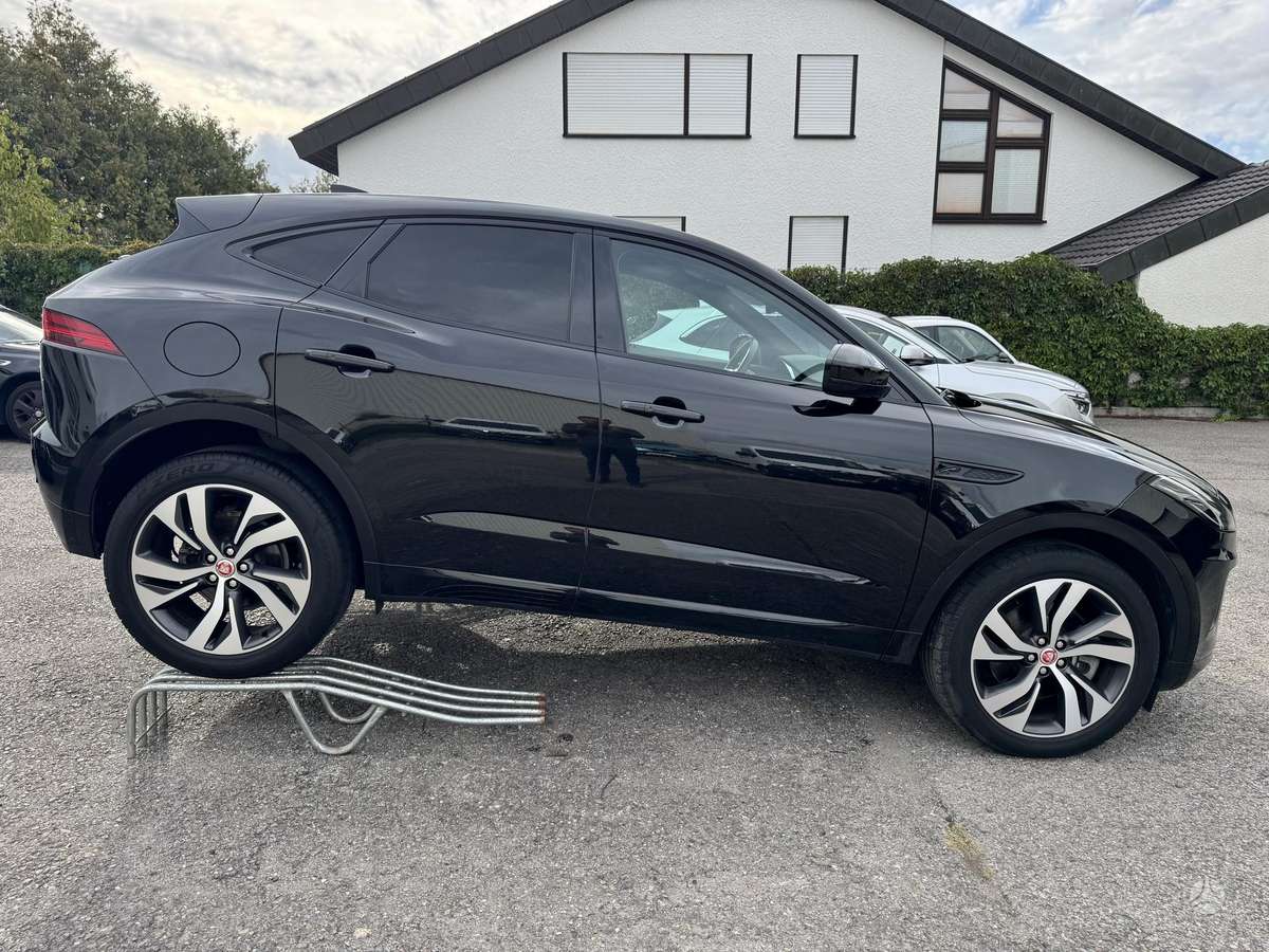 Jaguar E-Pace, 2.0 l., visureigis / krosoveris