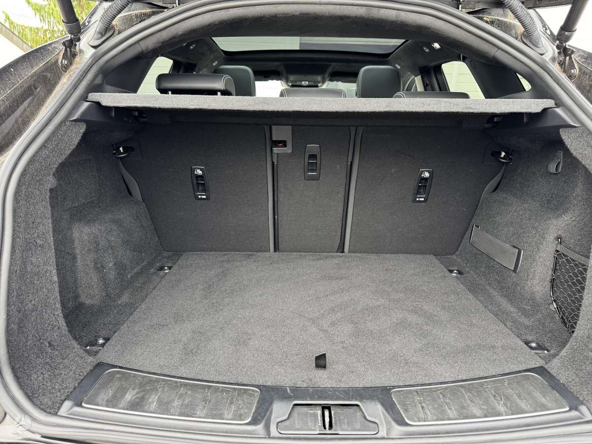Jaguar E-Pace, 2.0 l., visureigis / krosoveris