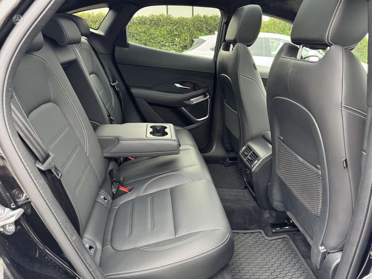 Jaguar E-Pace, 2.0 l., visureigis / krosoveris