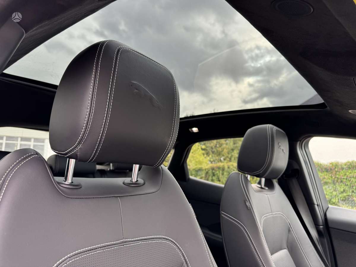 Jaguar E-Pace, 2.0 l., visureigis / krosoveris