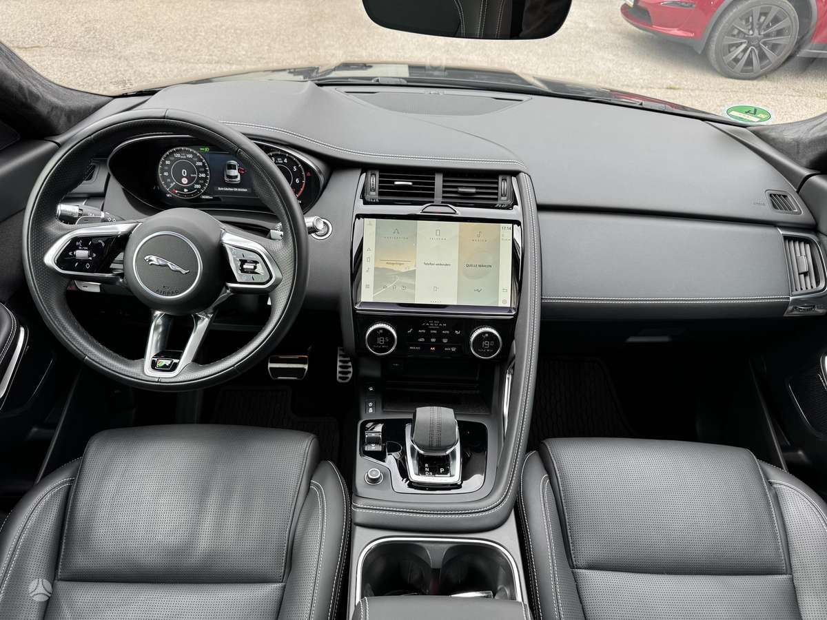 Jaguar E-Pace, 2.0 l., visureigis / krosoveris