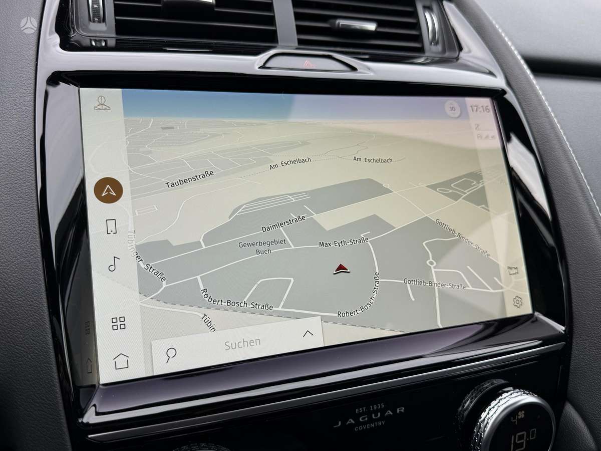 Jaguar E-Pace, 2.0 l., off-road / crossover