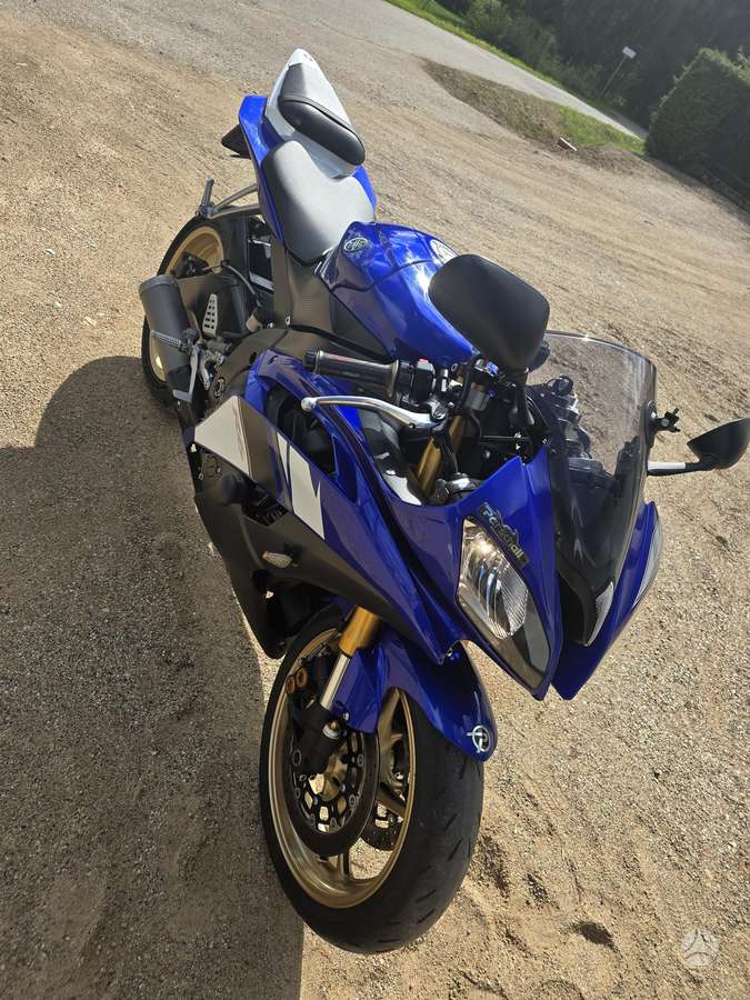 Yamaha R6 600cc, superbikes