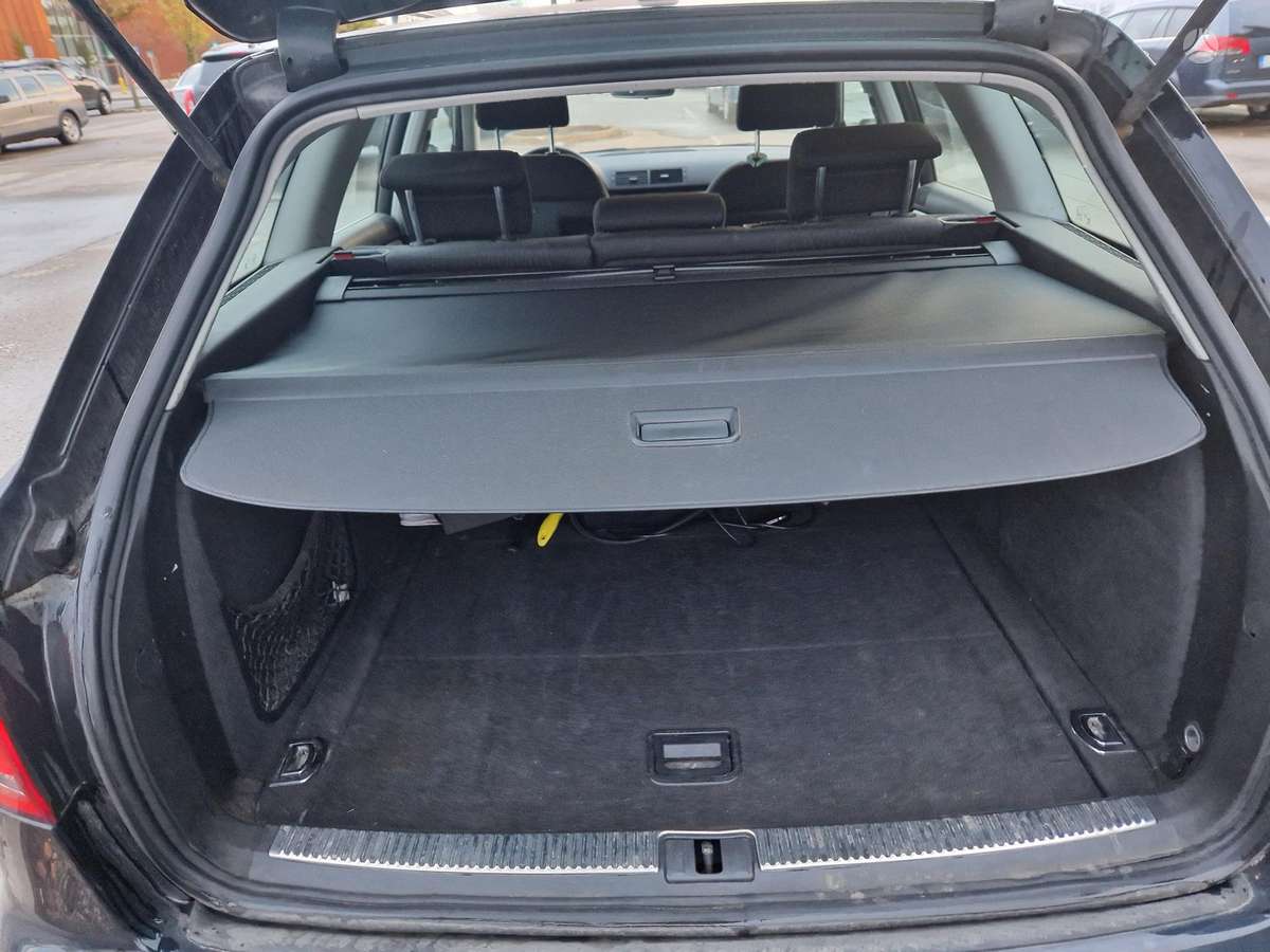 Audi A4, 2.7 l., Универсал
