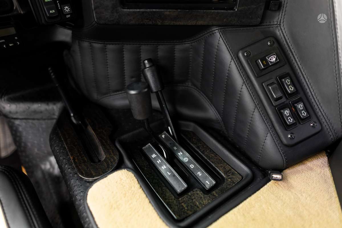 Hummer H1, off-road / crossover