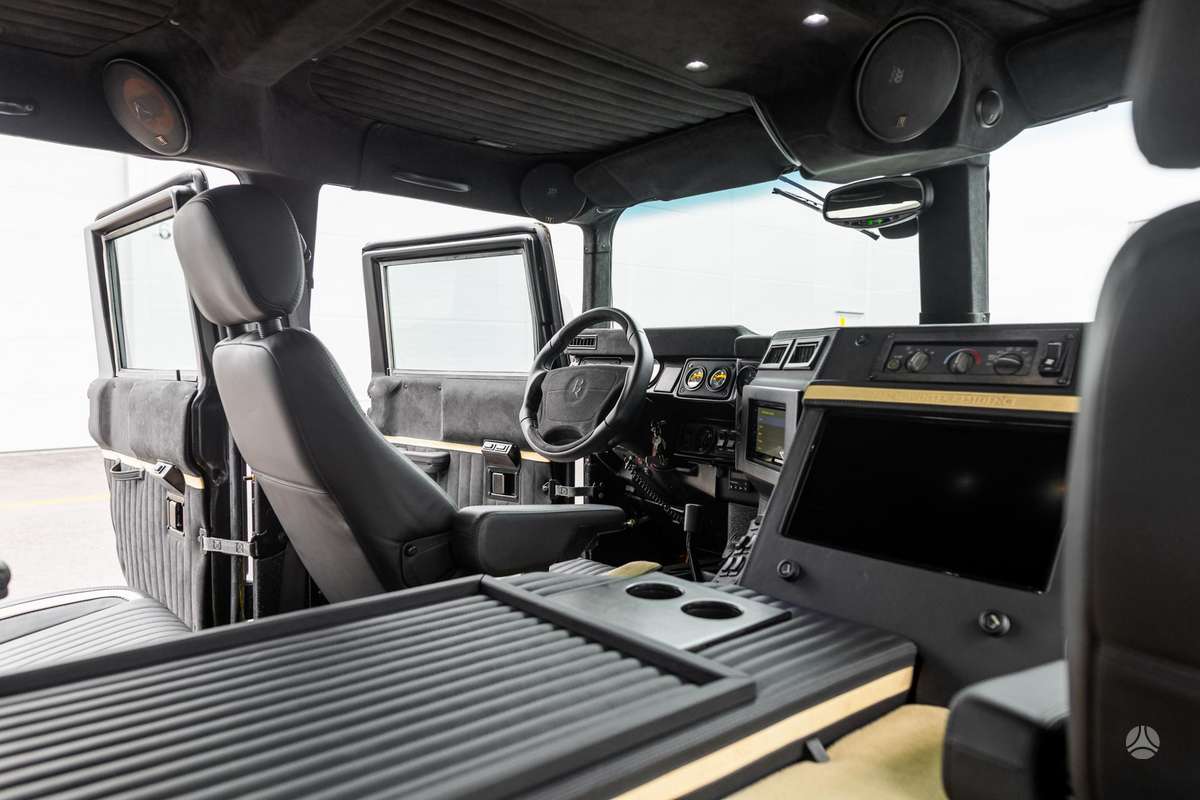 Hummer H1, off-road / crossover