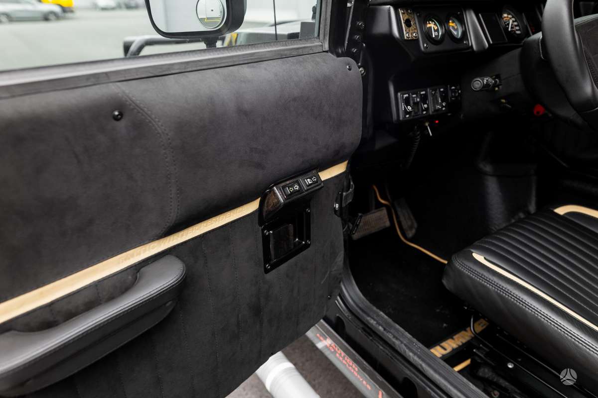 Hummer H1, off-road / crossover