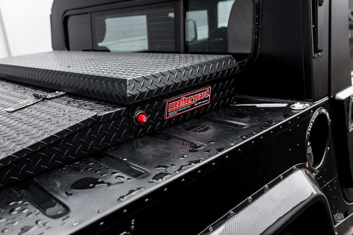Hummer H1, off-road / crossover