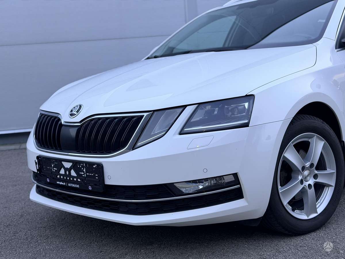 Škoda Octavia - 2