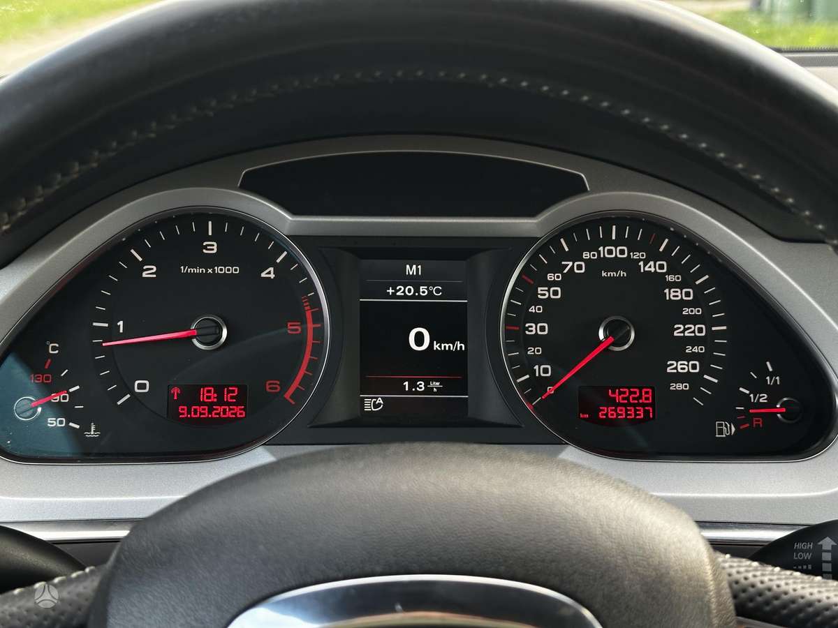Audi A6, 3.0 l., mpv / minivan