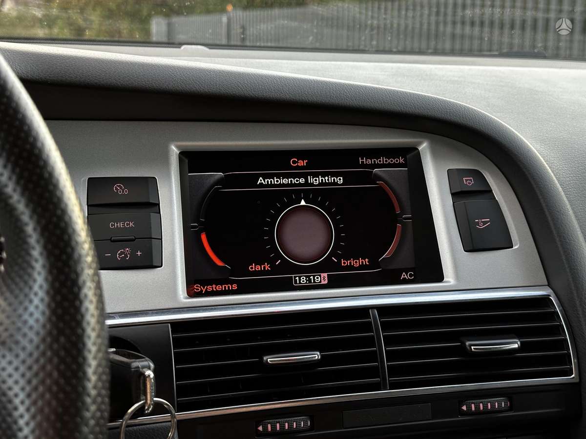 Audi A6, 3.0 l., mpv / minivan