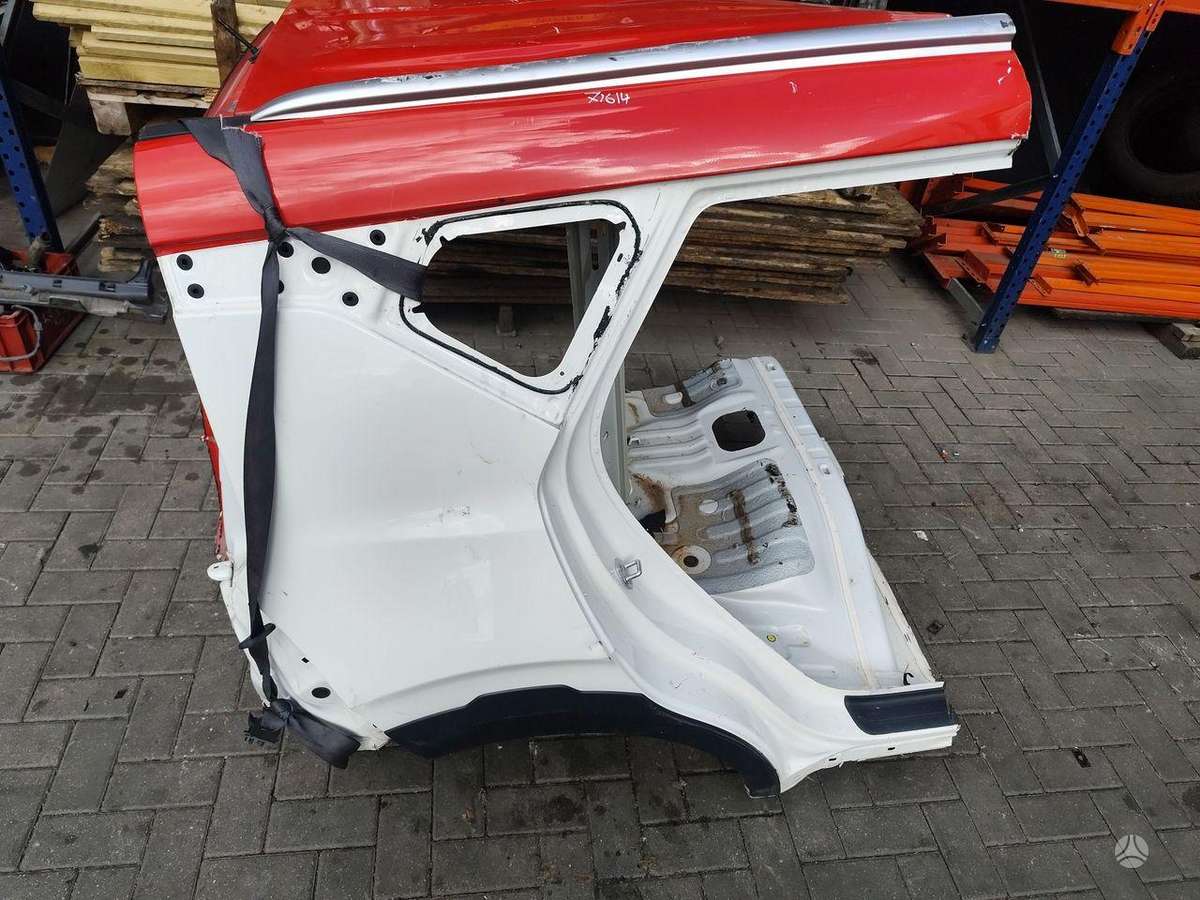Kia Soul dangtis (priekinis, galinis)