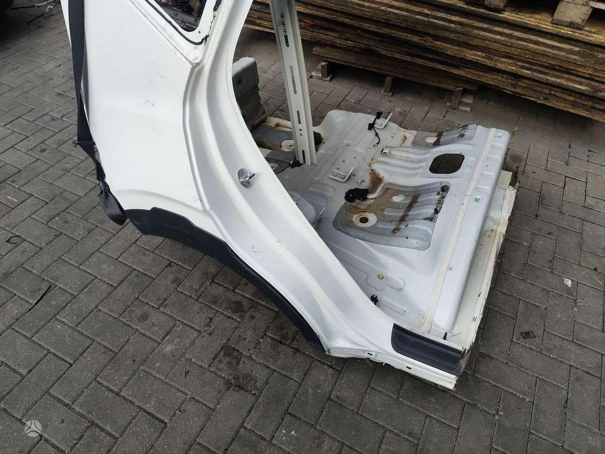 Kia Soul dangtis (priekinis, galinis)