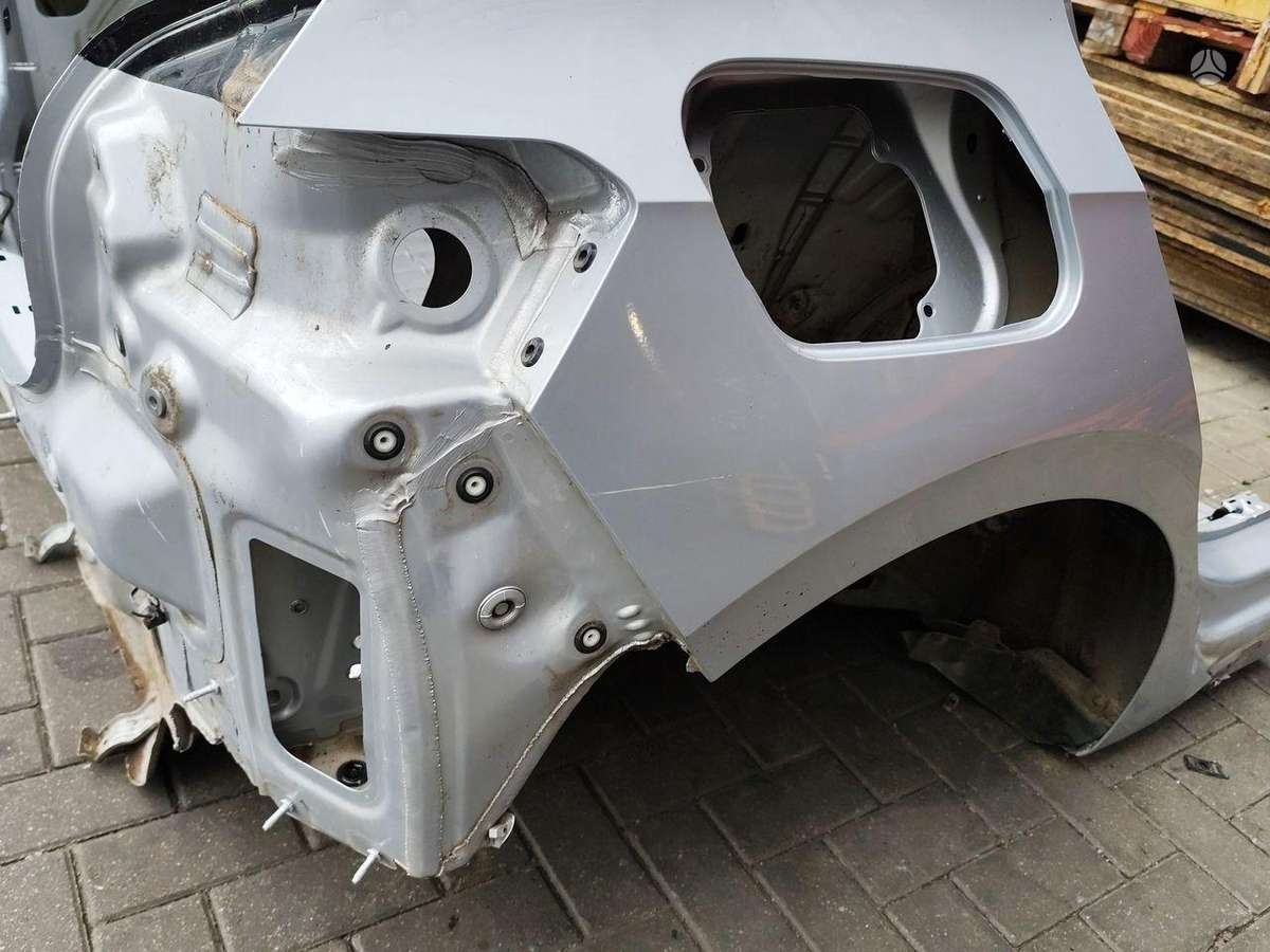 Volkswagen ID.3 hood (front, rear)