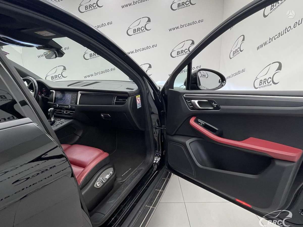Porsche Macan - 9
