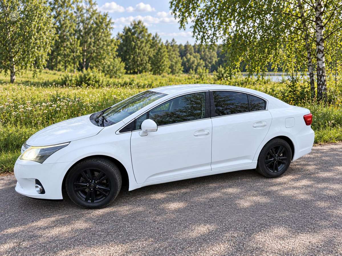 Toyota Avensis - 3