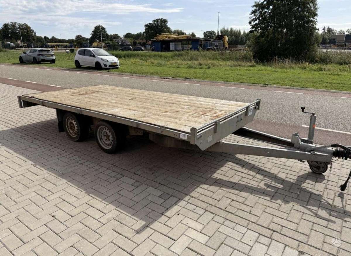 Eduard, passenger car trailers