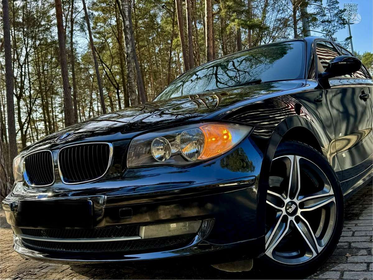 BMW 118, 2.0 l., Хэтчбек