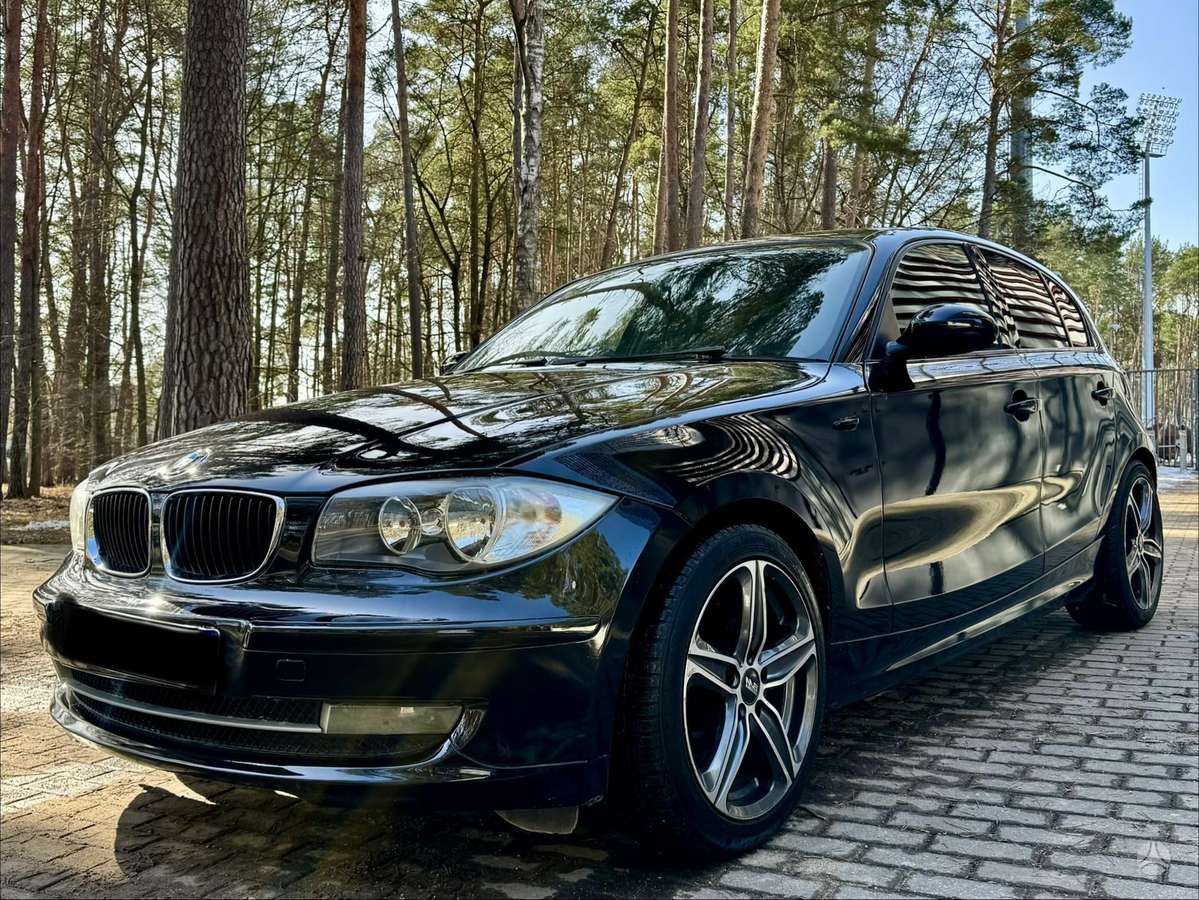 BMW 118, 2.0 l., Хэтчбек