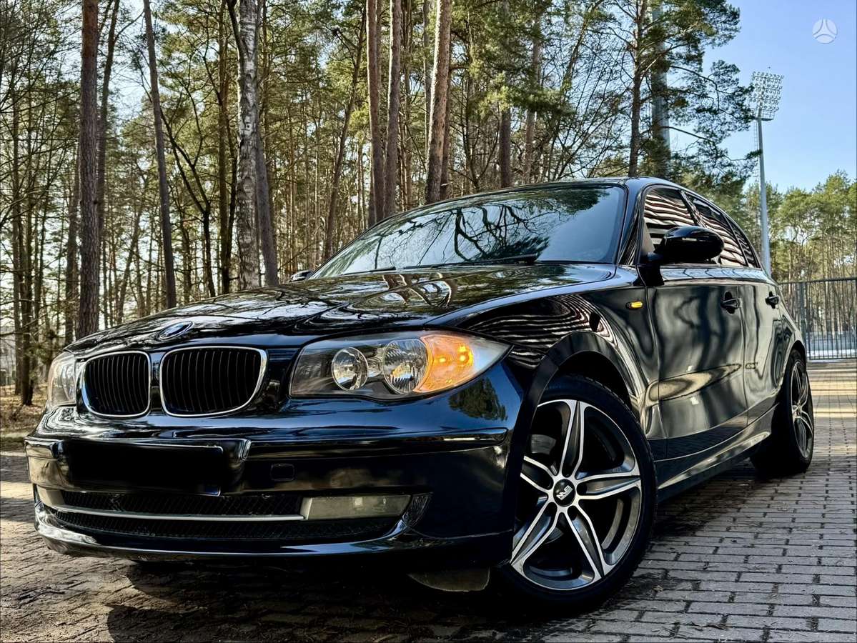 BMW 118, 2.0 l., Хэтчбек