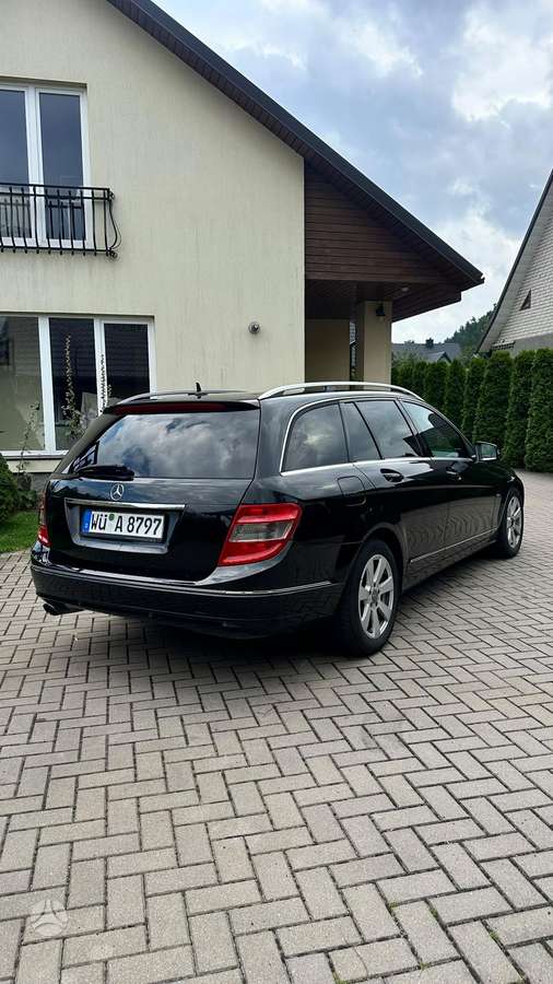 Mercedes-Benz C220, wagon