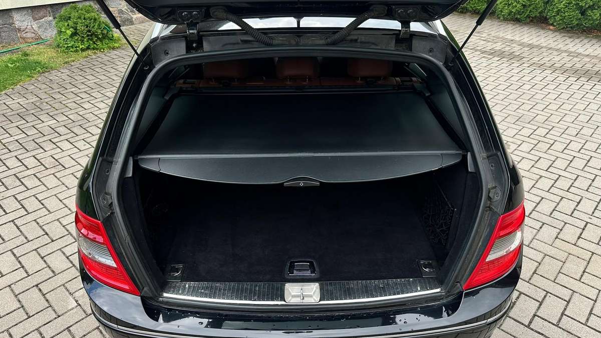 Mercedes-Benz C220, Универсал