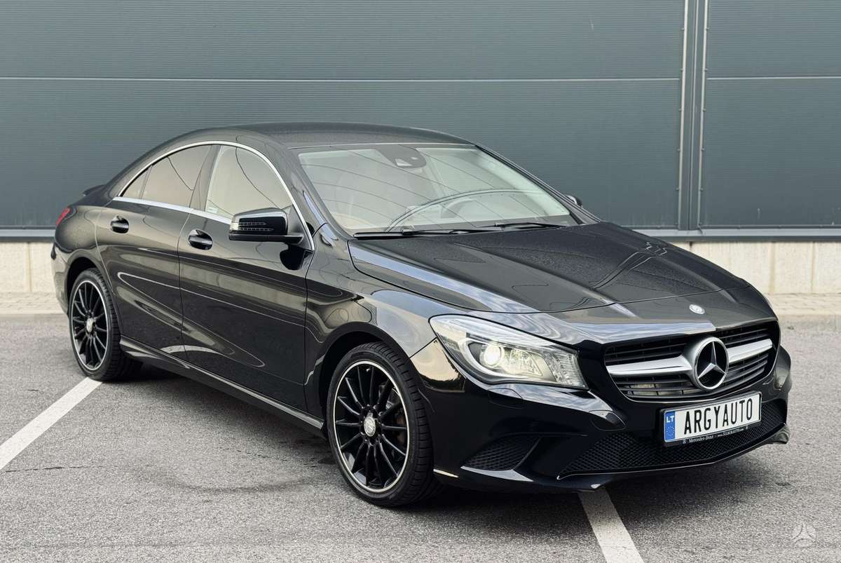 Mercedes-Benz CLA200 - 9