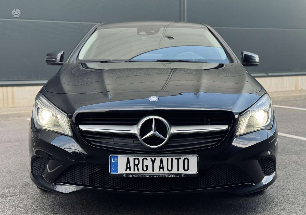 Mercedes-Benz CLA200 - 10