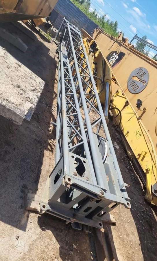 Grove GMK 5130-2, crane