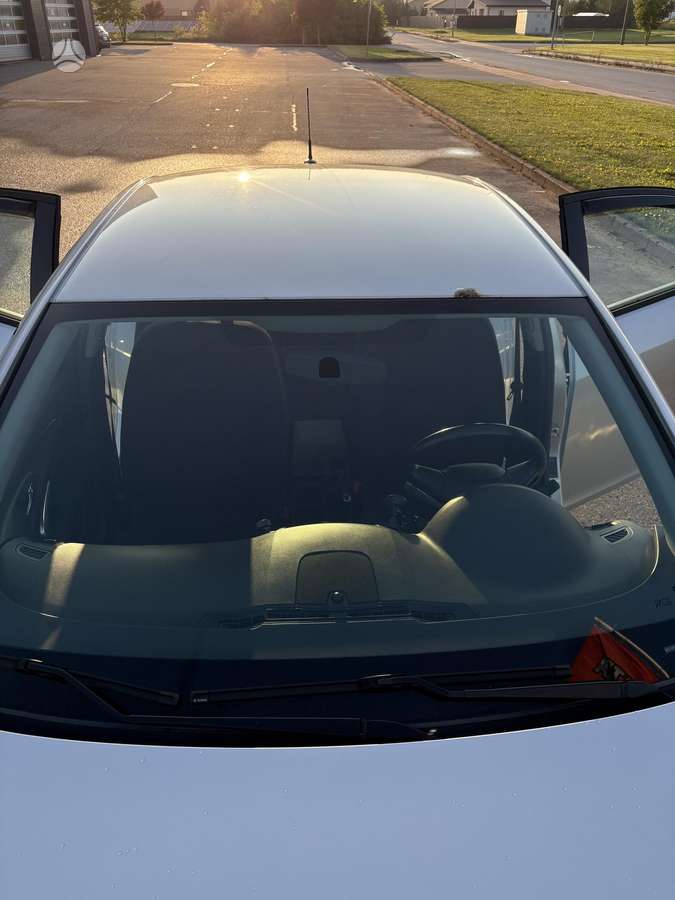 Opel Insignia, 1.8 l., Седан