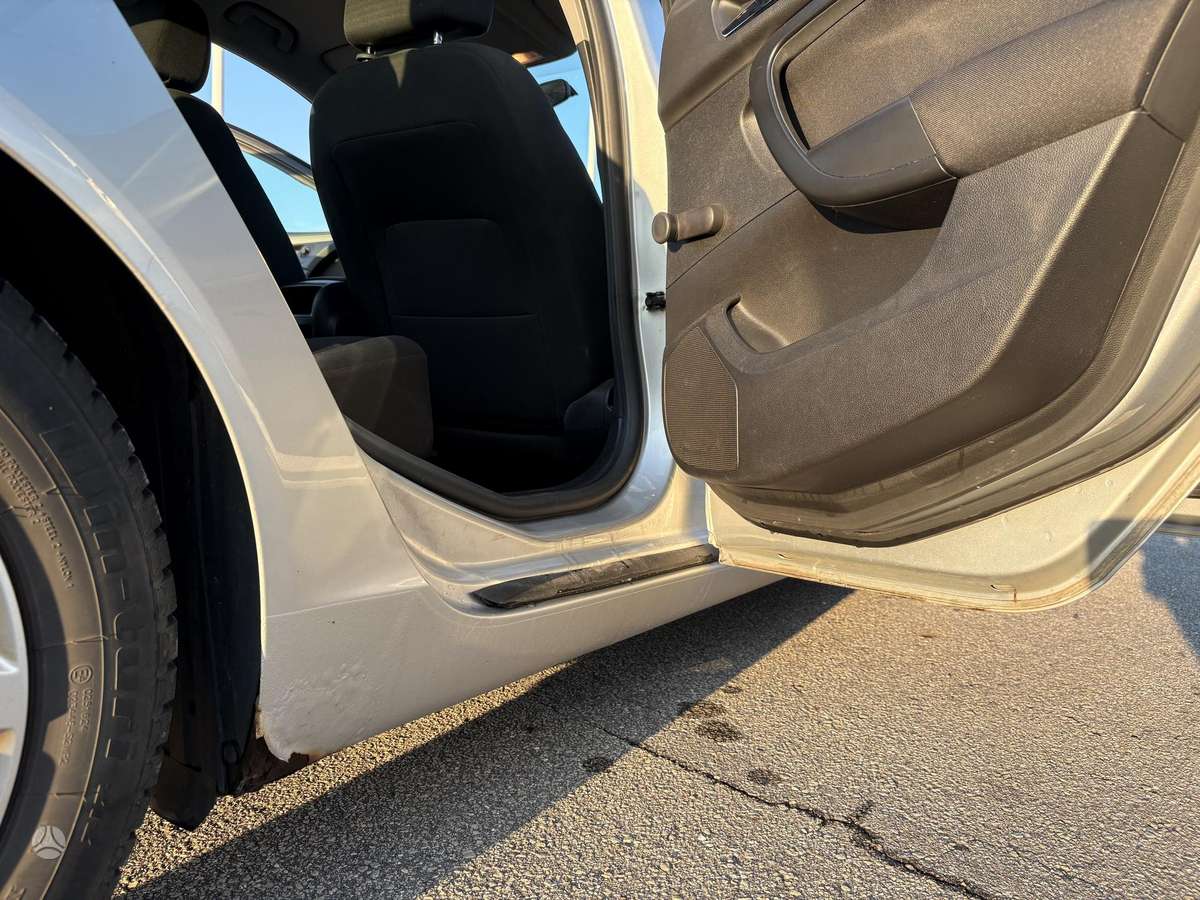 Opel Insignia, 1.8 l., Седан