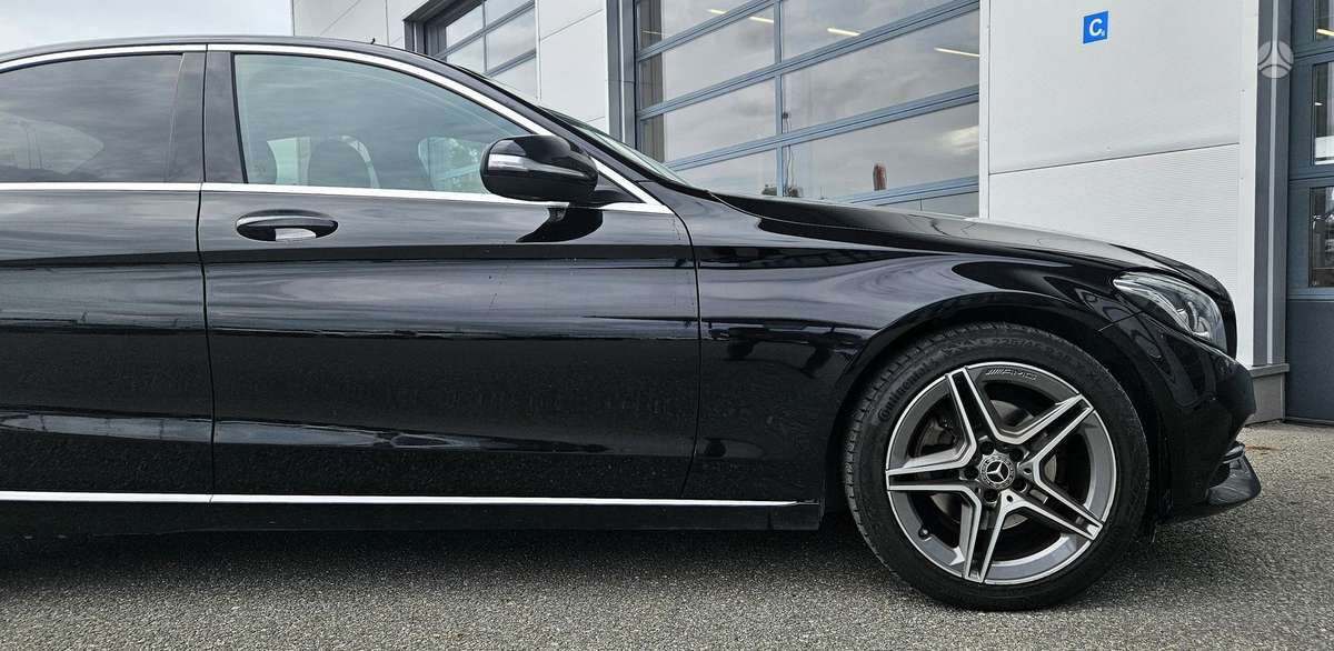 Mercedes-Benz C220 - 9