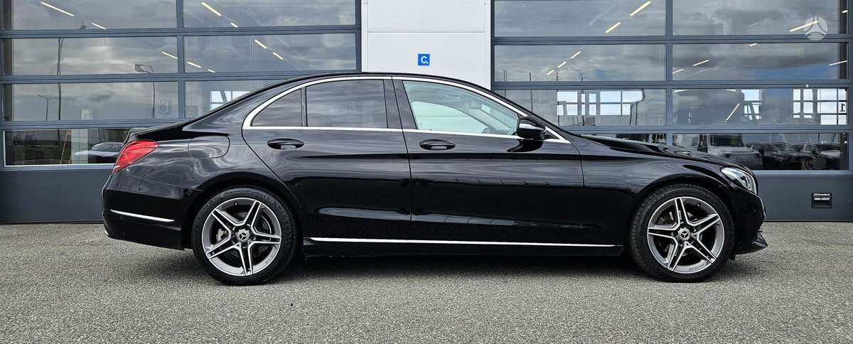 Mercedes-Benz C220 - 8