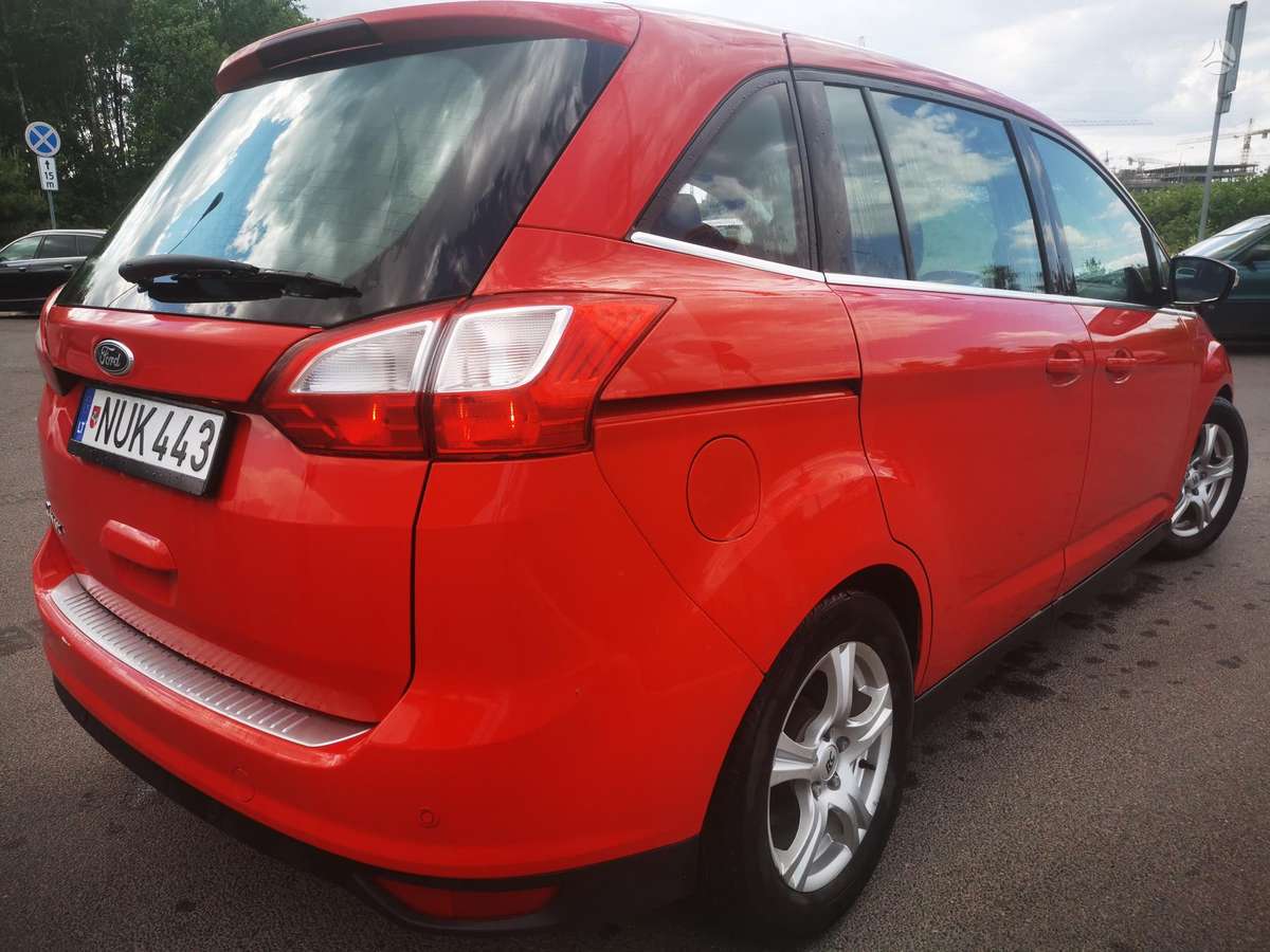 Ford Grand C-MAX - 8